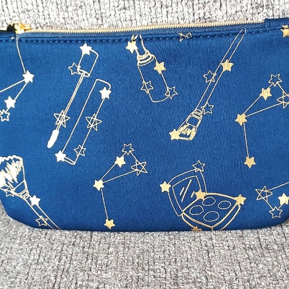 Ipsy makeup bag - Picture 3 of 3